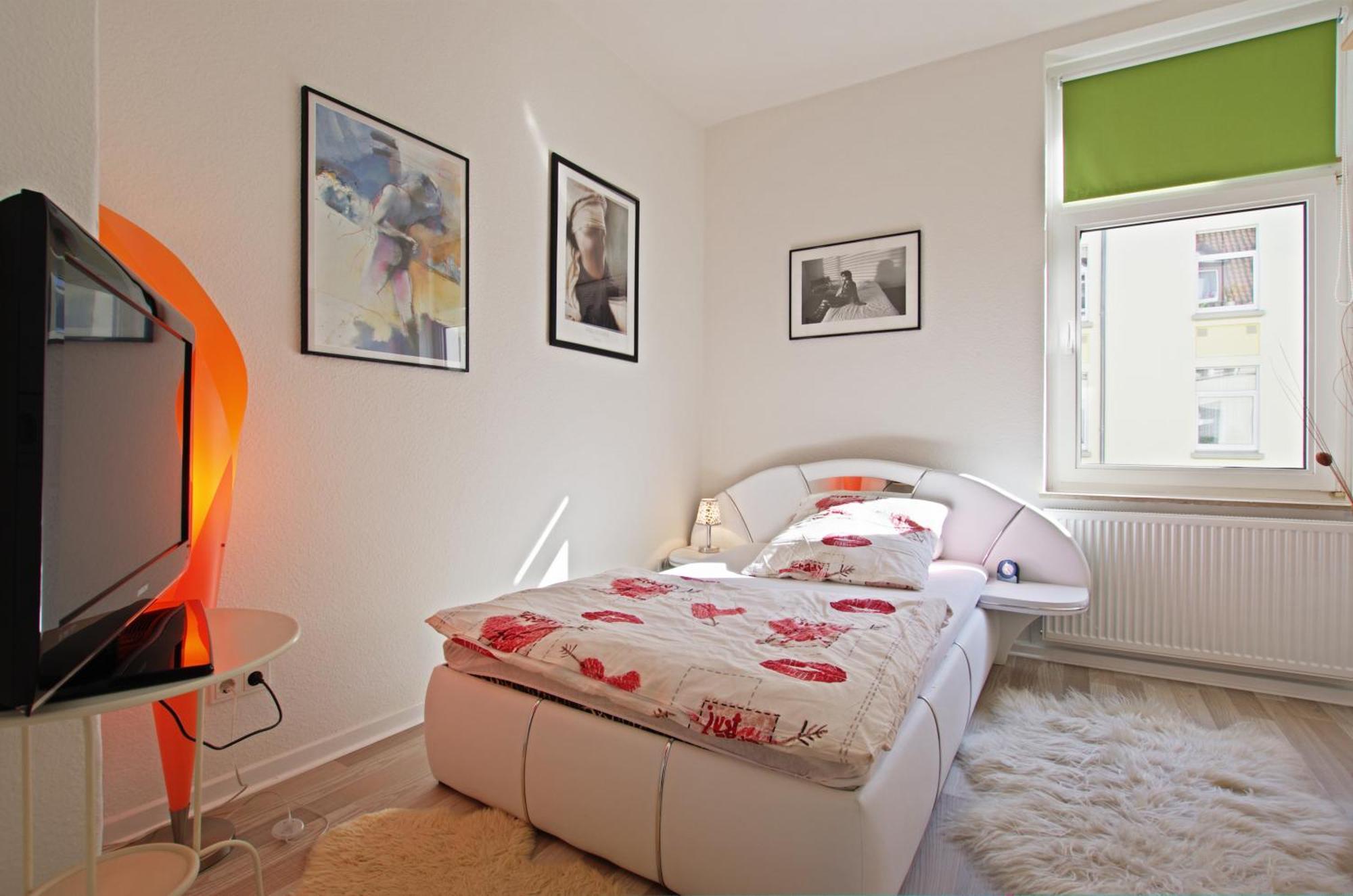 Private Rooms Near Exhibition Center Hannover Kamer foto