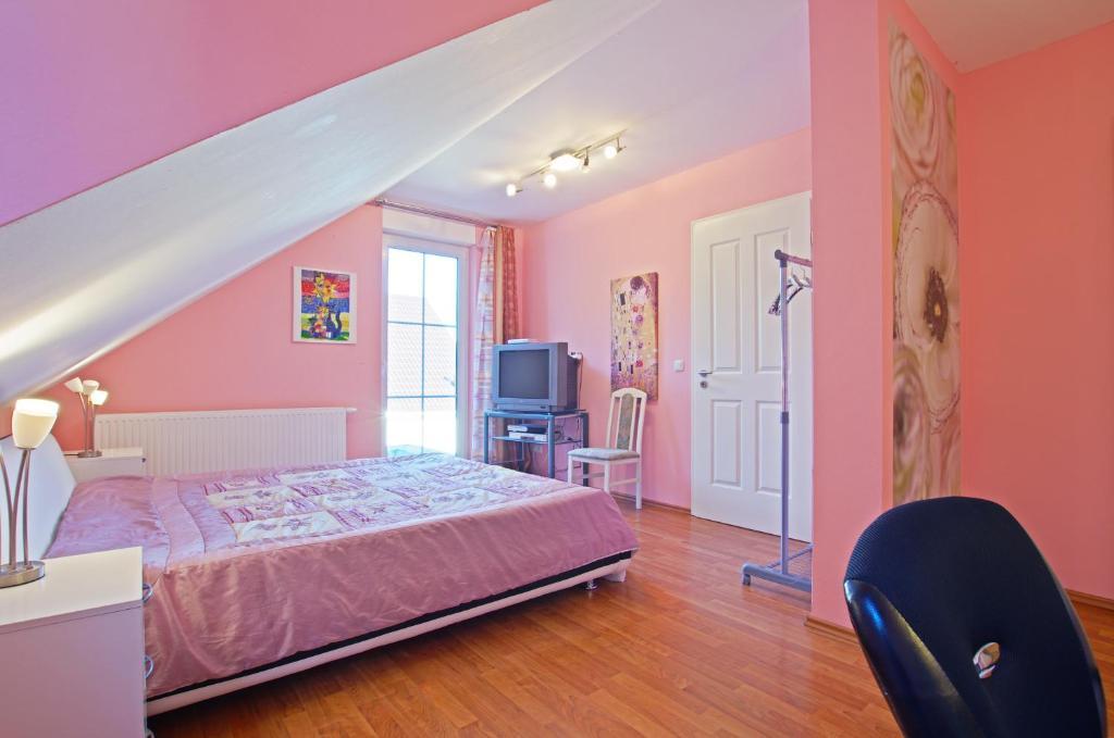 Private Rooms Near Exhibition Center Hannover Kamer foto